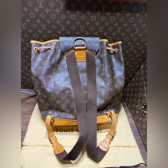 Louis Vuitton backpack GM - Picture 8 of 16
